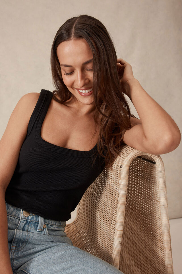 Zaeli Contour Rib Square Tank Black