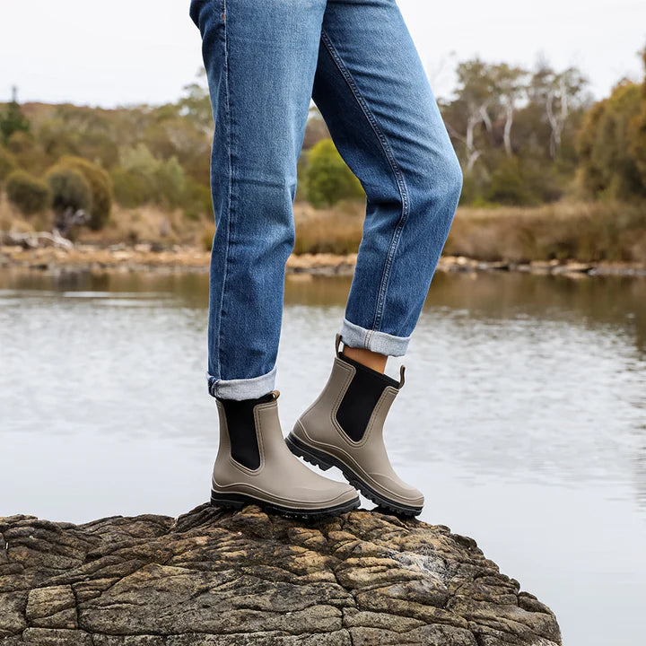 AMELIA W LOS CABOS KHAKI PU 37