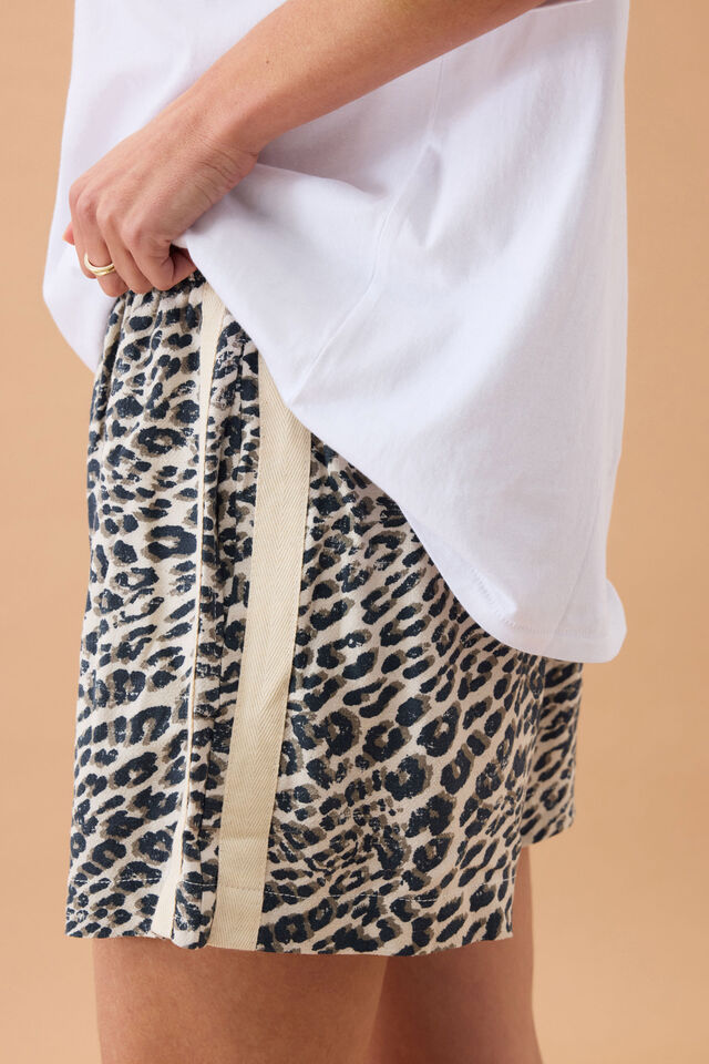 Mila Short Leopard Linen