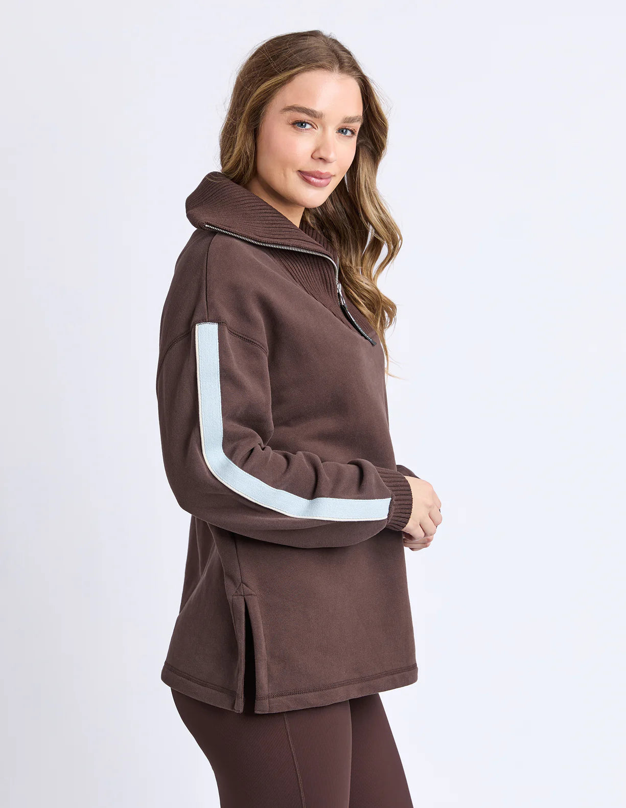 KNIT COLLAR CREW
