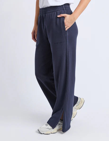 CLASSIC TRACK PANT
