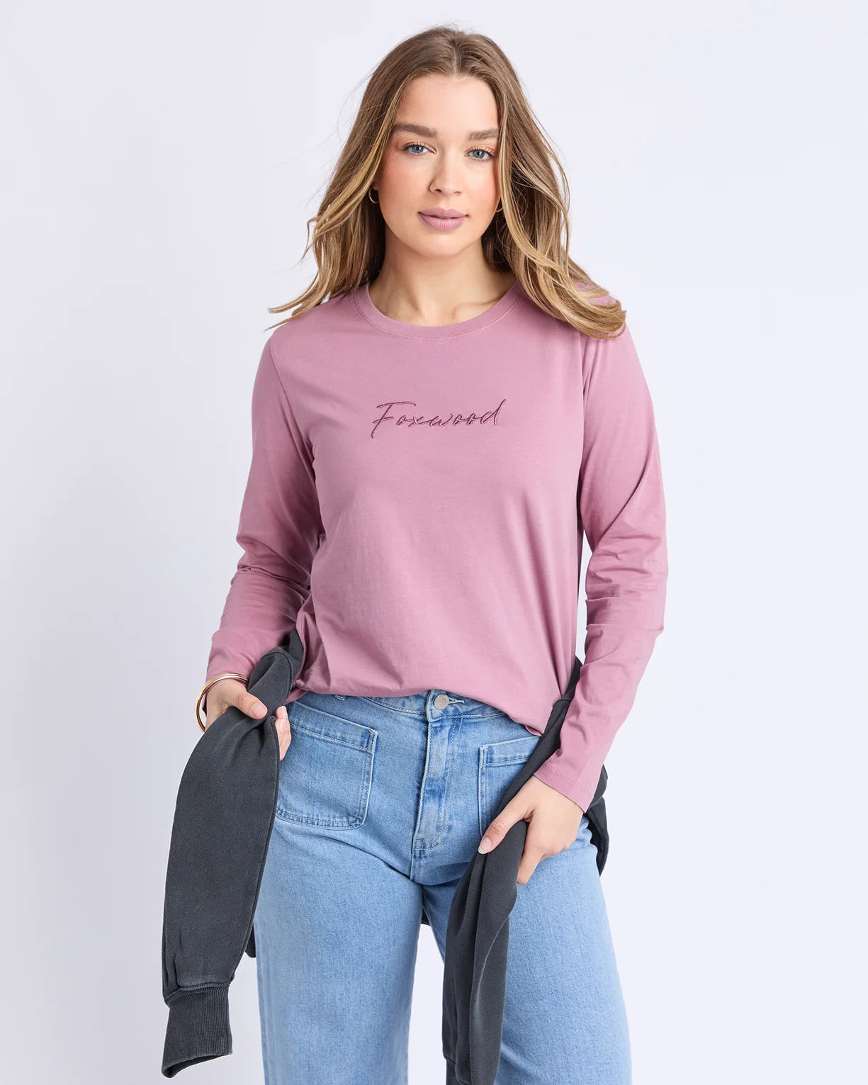 SIGNATURE LONG SLEEVE TEE
