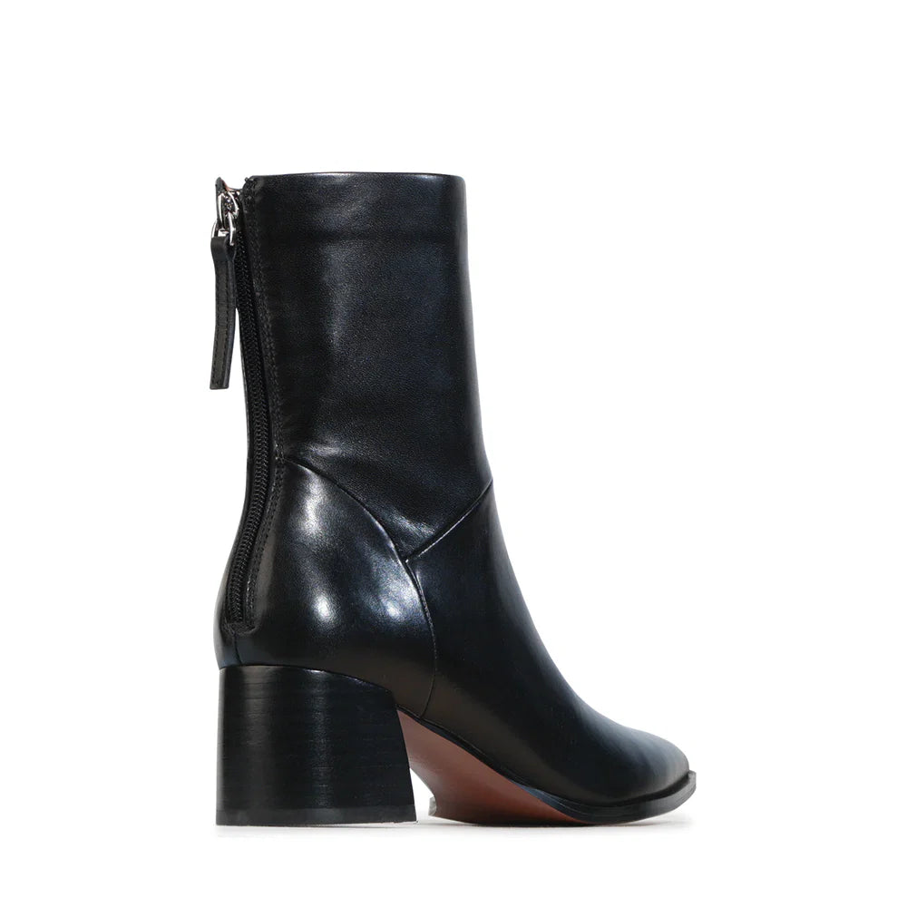 AUROA W EOS  BLACK LTH