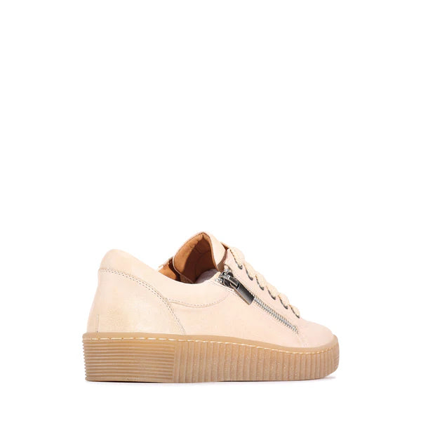 JOYCE W EOS W25 MERINGUE LTH 37